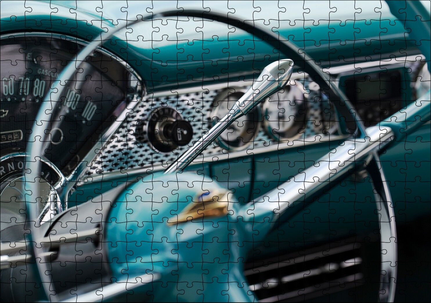 Klasik Yeşil Araba Kokpit Detay Yakın Çekim Puzzle Yapboz MDF Ahşap 255 Parça 34 cm X 49 cm