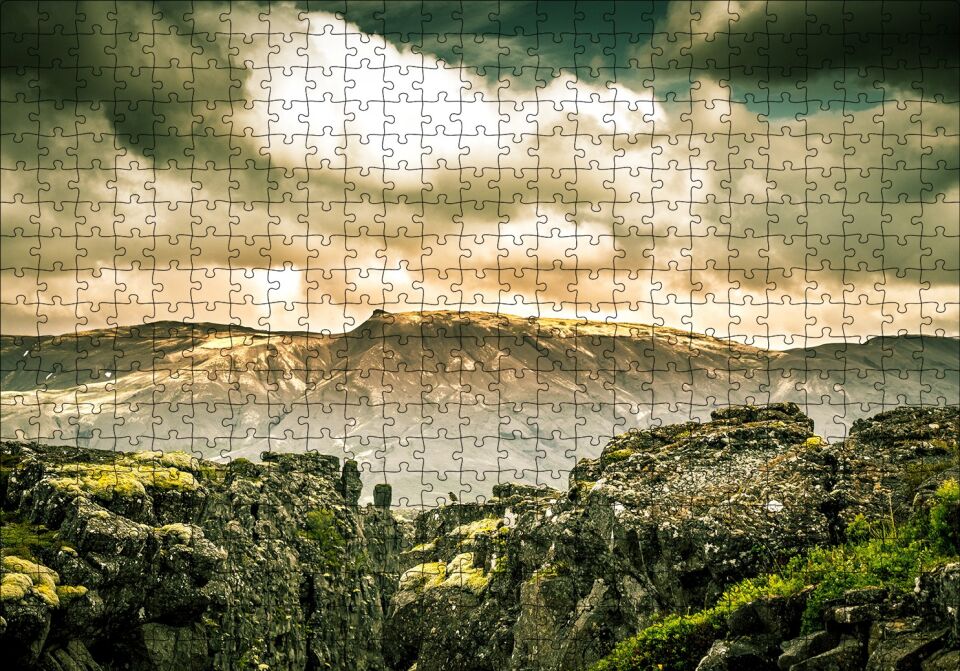 Çıplak Tepeler Bulutlar ve Kayalıklar Puzzle Yapboz MDF Ahşap 500 Parça 49 cm X 68 cm