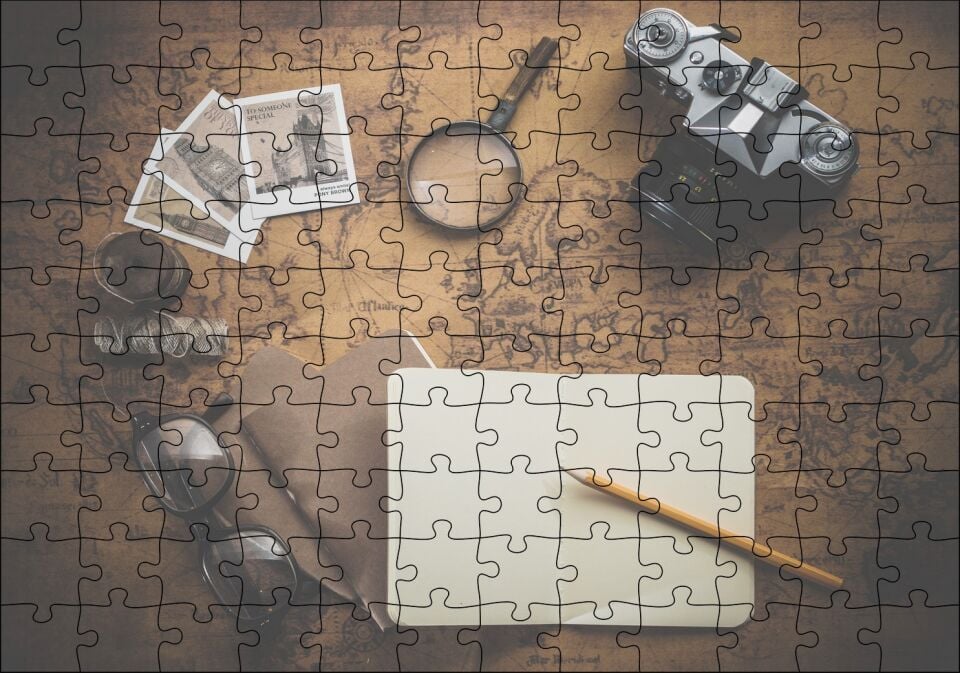 Seyahat Eşyaları ve Dünya Haritası Puzzle Yapboz MDF Ahşap