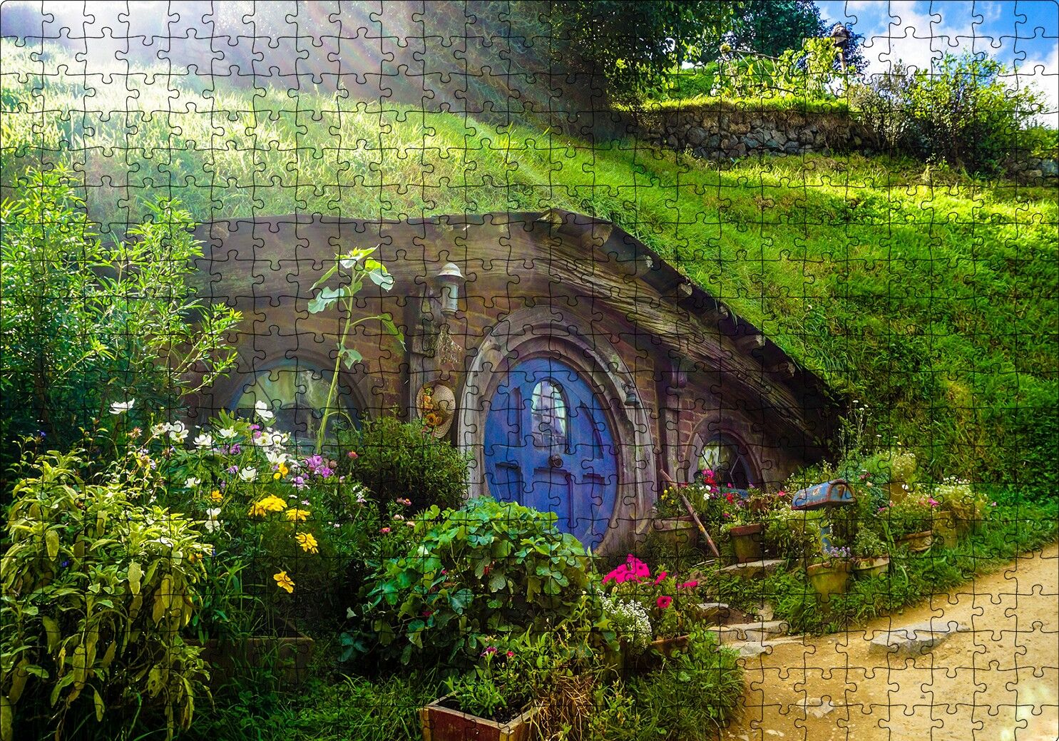 Hobbit Evi ve Bahçesi Puzzle Yapboz MDF Ahşap 500 Parça 49 cm X 68 cm