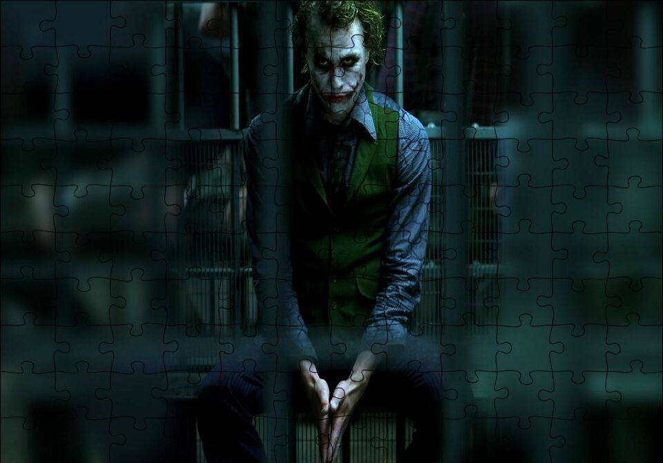 Joker Heath Ledger Nezarethanede Puzzle Yapboz MDF Ahşap 120 Parça 24 cm X 34 cm