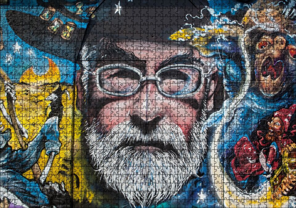 Gözlüklü Sakallı Adam Duvar Boyama Puzzle Yapboz MDF Ahşap 1000 Parça 49 cm X 68 cm