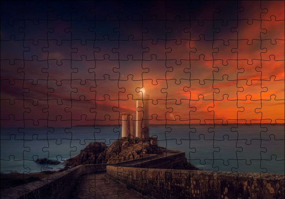 Deniz Feneri, Günbatımı ve Kızıl Gökler Puzzle Yapboz MDF Ahşap