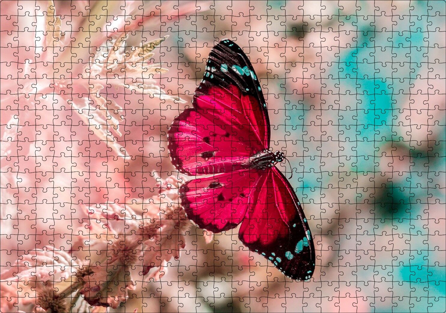 Daldaki Kırmızı Kelebek Yakın Plan Puzzle Yapboz MDF Ahşap 500 Parça 49 cm X 68 cm
