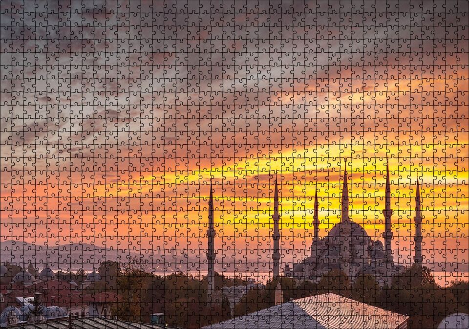 Günbatımında Sultanahmet Camii ve Kızıl Bulutlar Puzzle Yapboz MDF Ahşap 1000 Parça 49 cm X 68 cm