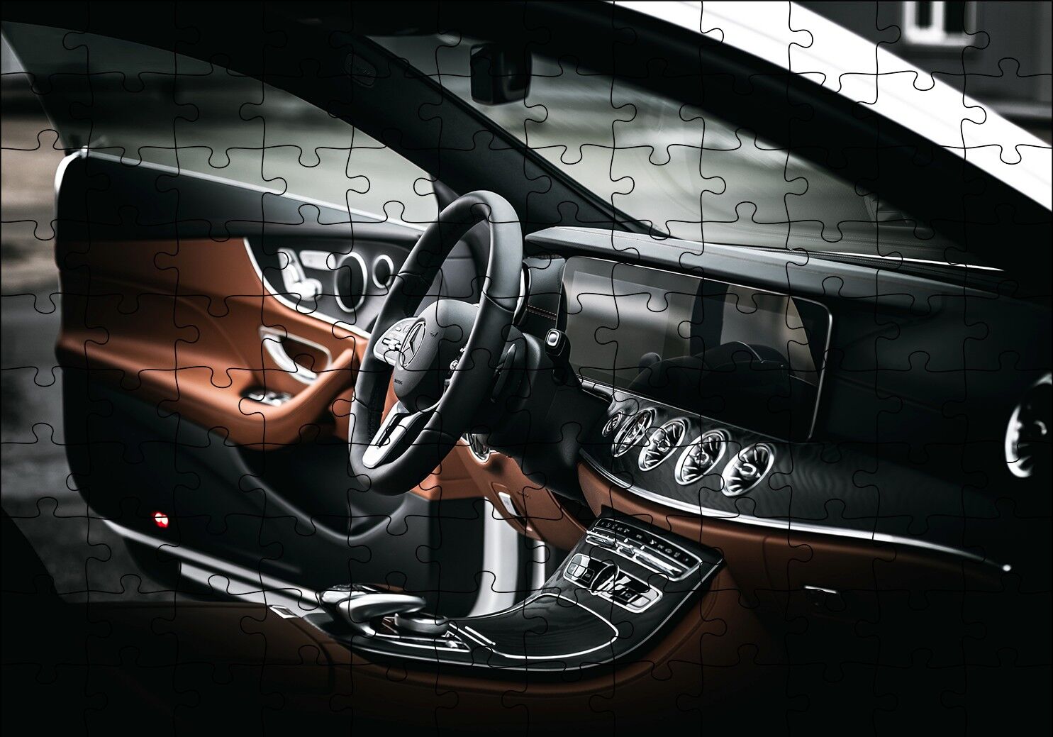 Mercedes Kokpit Deri Döşemeler Detay Puzzle Yapboz MDF Ahşap 120 Parça 24 cm X 34 cm