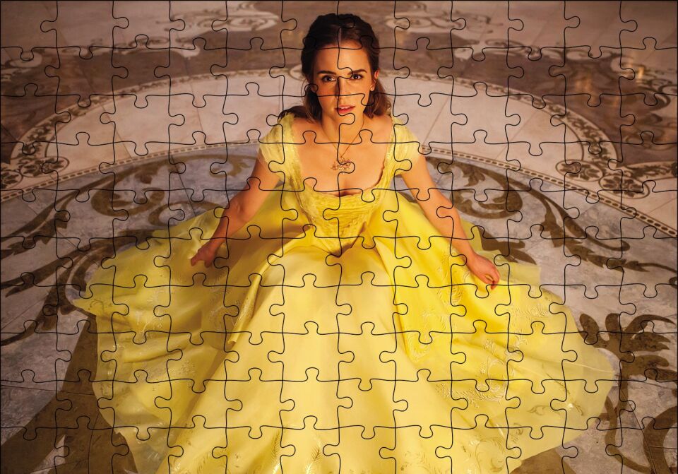 Emma Watson Sarı Elbiseli Puzzle Yapboz MDF Ahşap