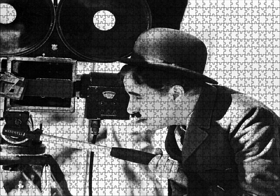 Charlie Chaplin Ve Kamera Puzzle Yapboz MDF Ahşap 1000 Parça 49 cm X 68 cm