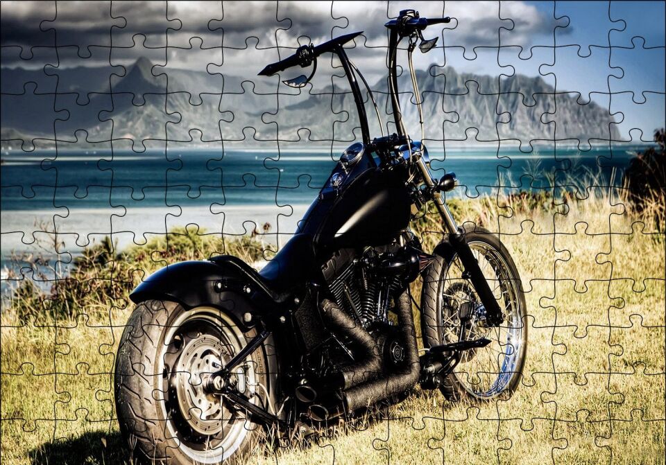 Siyah Chopper Motorsiklet Deniz ve Dağlar Puzzle Yapboz MDF Ahşap 120 Parça 24 cm X 34 cm