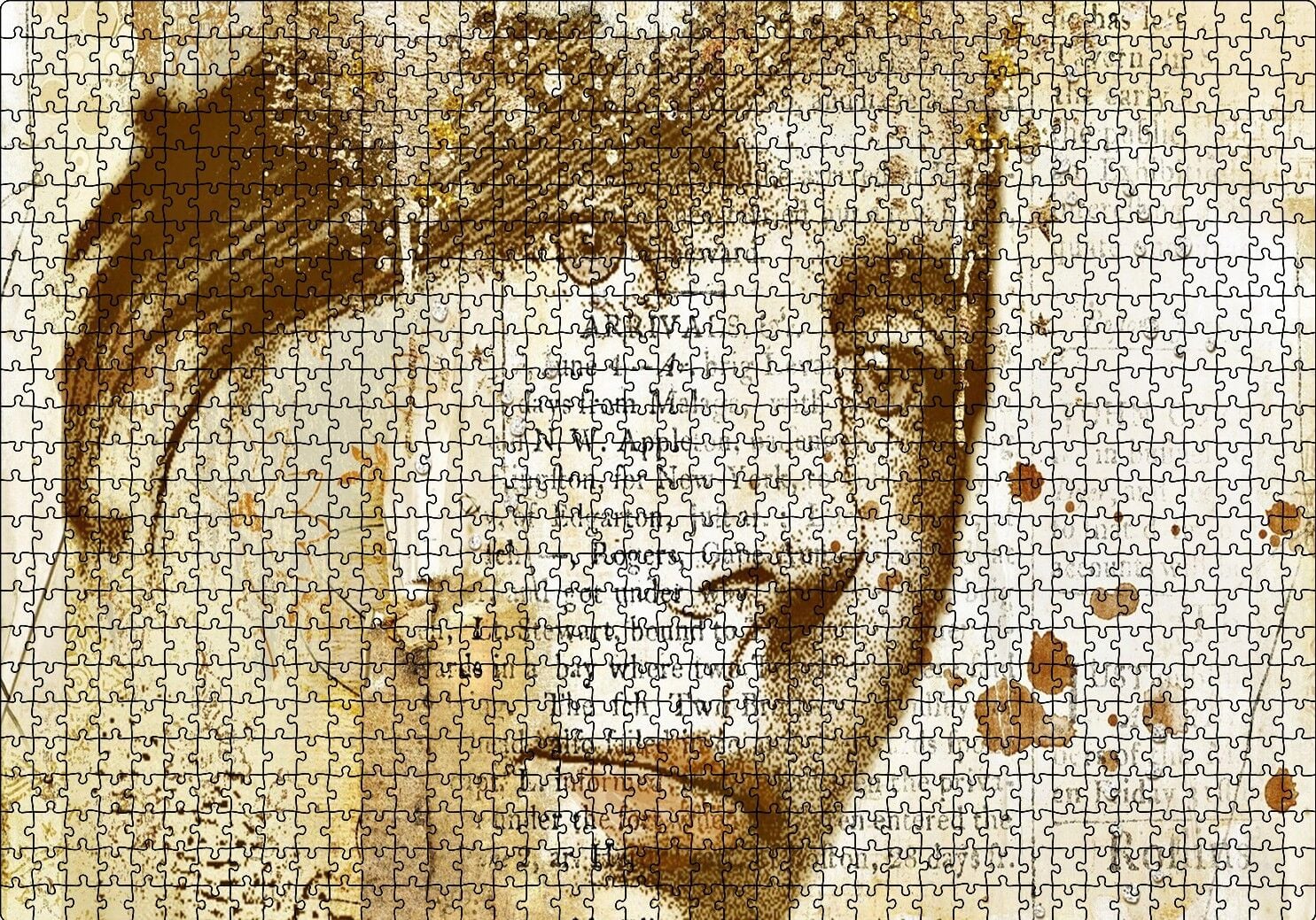 Kadın Yüzü ve Gazete Kupürleri Puzzle Yapboz MDF Ahşap 1000 Parça 49 cm X 68 cm
