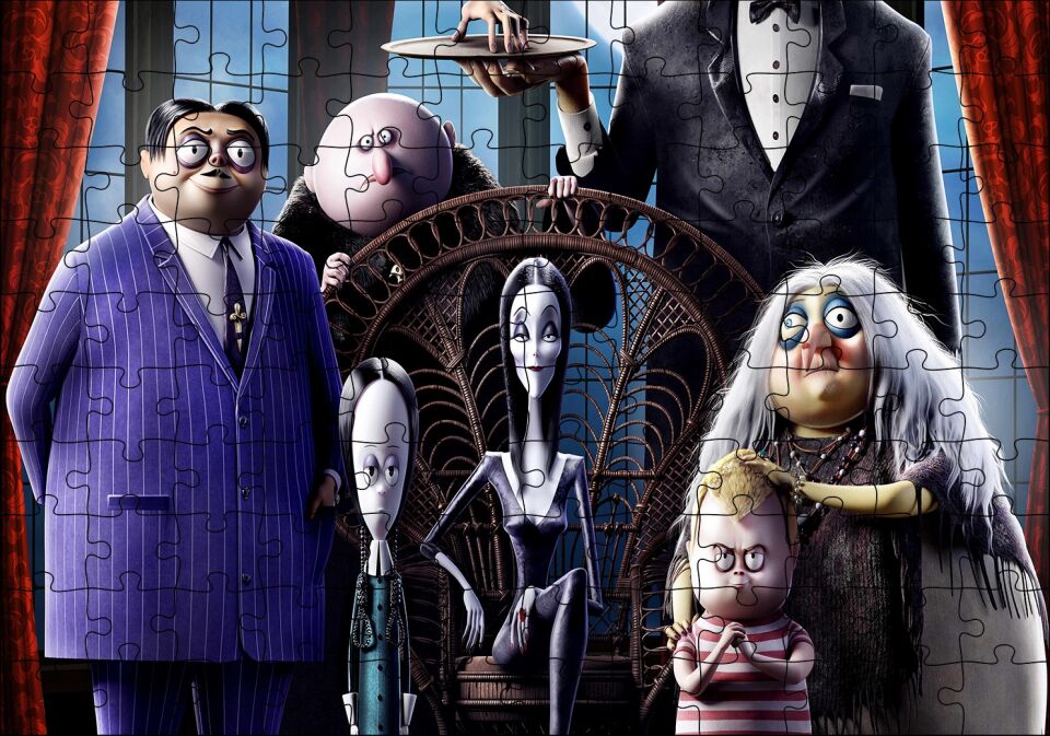 Addams Ailesi Yeni Film Görseli Puzzle Yapboz MDF Ahşap