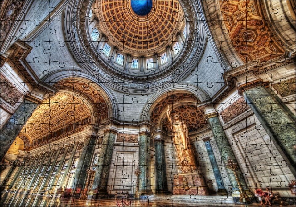 Küba'da Tarihi Yapı İçeriden Görünüm Puzzle Yapboz MDF Ahşap