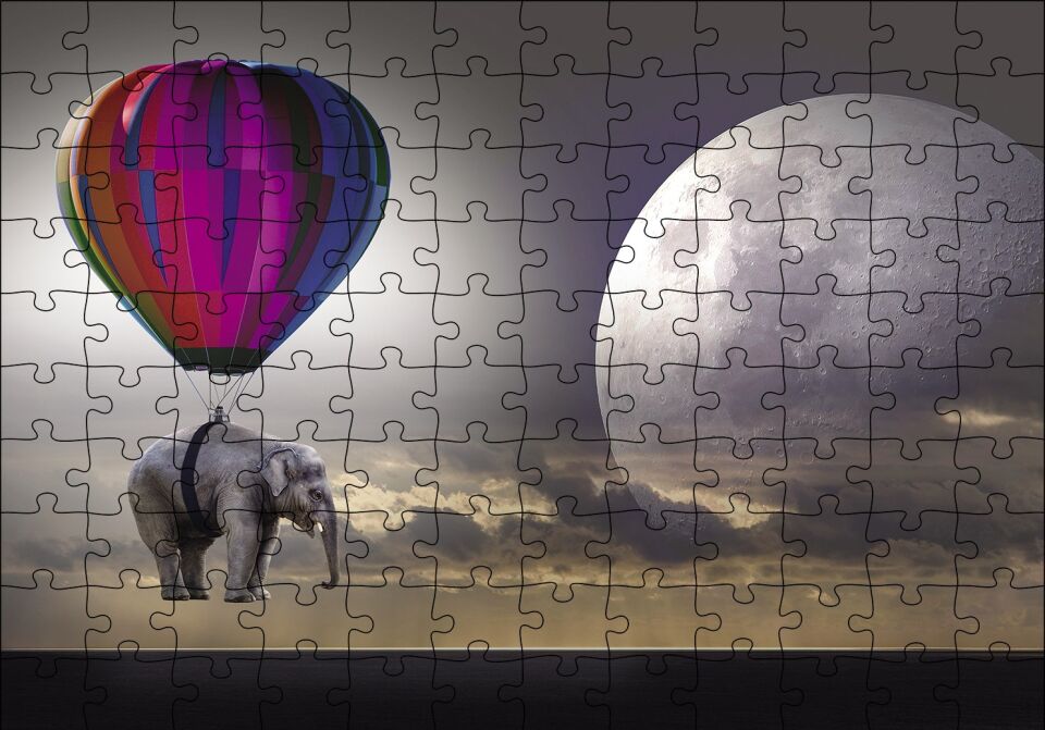 Balon İle Uçan Fil Ay Fantastik Puzzle Yapboz MDF Ahşap 120 Parça 24 cm X 34 cm