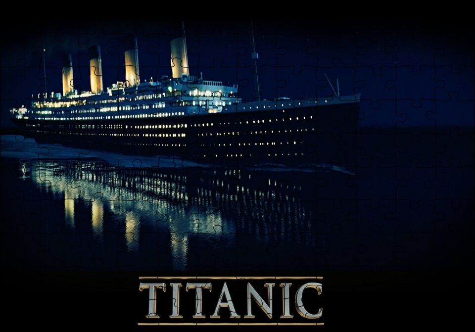 Titanic Gece ve Işıklar Puzzle Yapboz MDF Ahşap