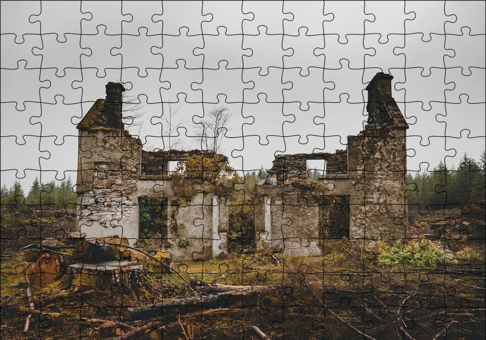 Taş Evin Yıkıntıları Puzzle Yapboz MDF Ahşap 120 Parça 24 cm X 34 cm