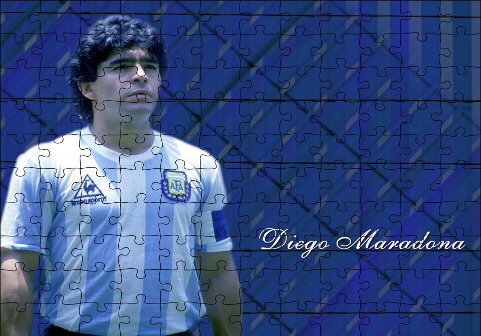 Diego Maradona Arjantin Milli Takımı Kaptanı Puzzle Yapboz MDF Ahşap 120 Parça 24 cm X 34 cm