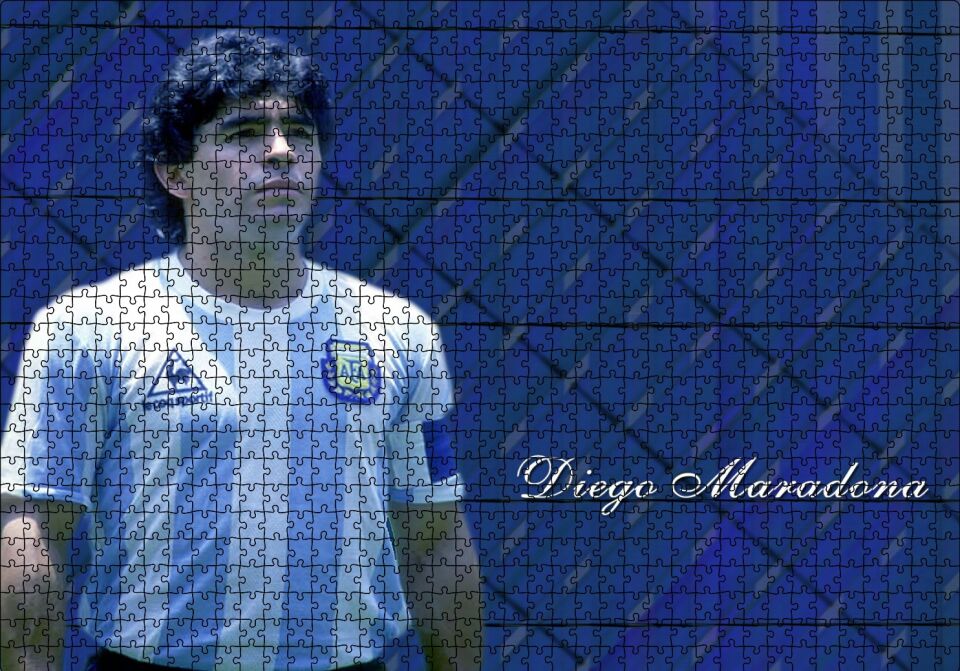 Diego Maradona Arjantin Milli Takımı Kaptanı Puzzle Yapboz MDF Ahşap 1000 Parça 49 cm X 68 cm