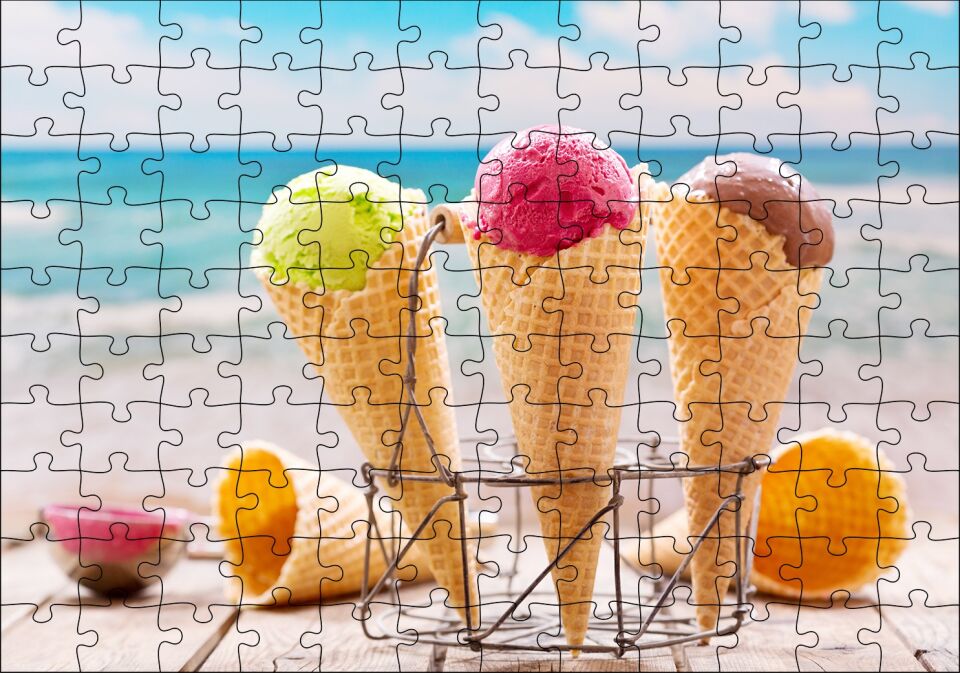 Masada Kornet Dondurmalar Flu Sahil Arka Plan Puzzle Yapboz MDF Ahşap 120 Parça 24 cm X 34 cm