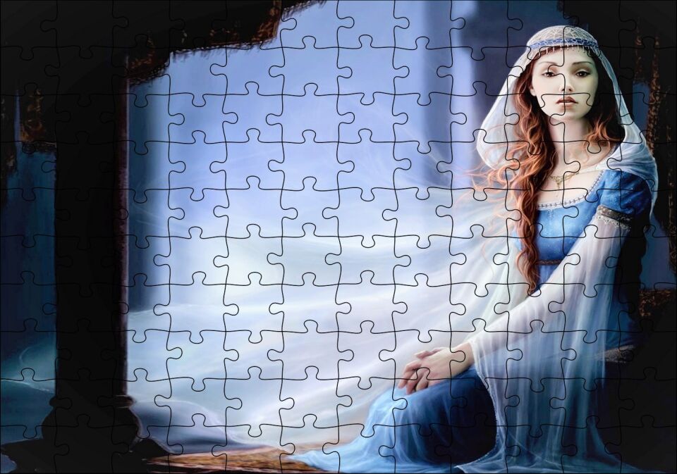 Mavi Elbiseli Kadın ve Sütunlar Puzzle Yapboz MDF Ahşap 120 Parça 24 cm X 34 cm