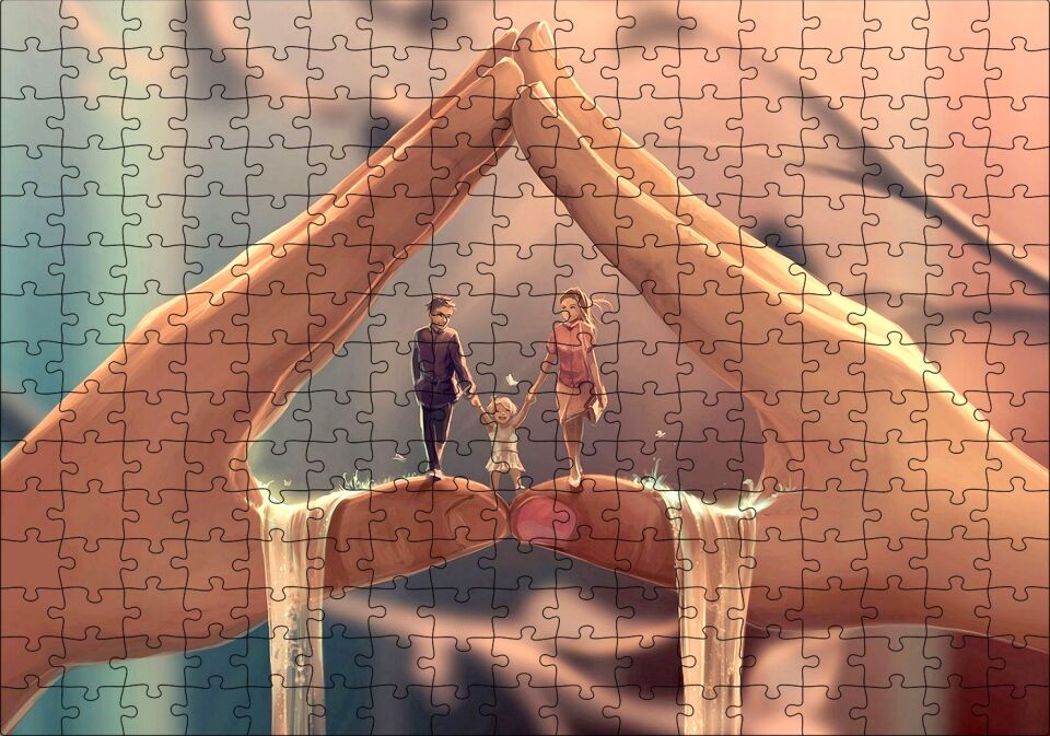 Eller Arasındaki Aile Puzzle Yapboz MDF Ahşap 255 Parça 34 cm X 49 cm