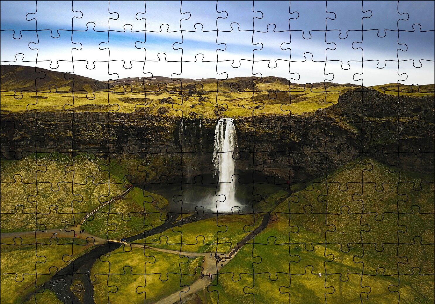 Dev Şelale ve Yemyeşil Çevre Puzzle Yapboz MDF Ahşap