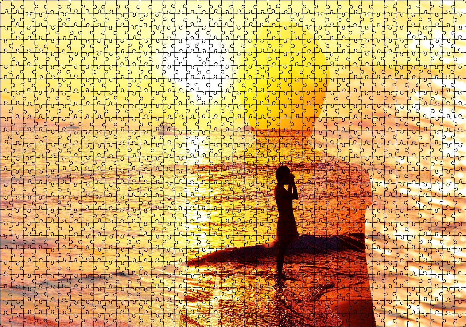 Altın Rengi Güneş Okyanus ve Sahildeki Kız Puzzle Yapboz MDF Ahşap 1000 Parça 49 cm X 68 cm
