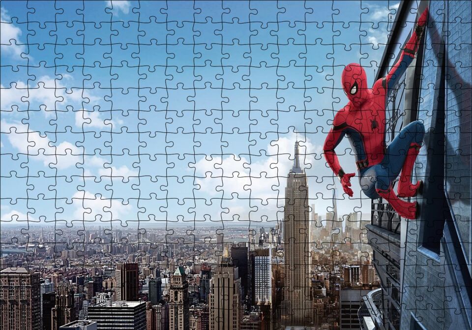 Spider-Man Gökdelen Sörfü Puzzle Yapboz MDF Ahşap 255 Parça 34 cm X 49 cm