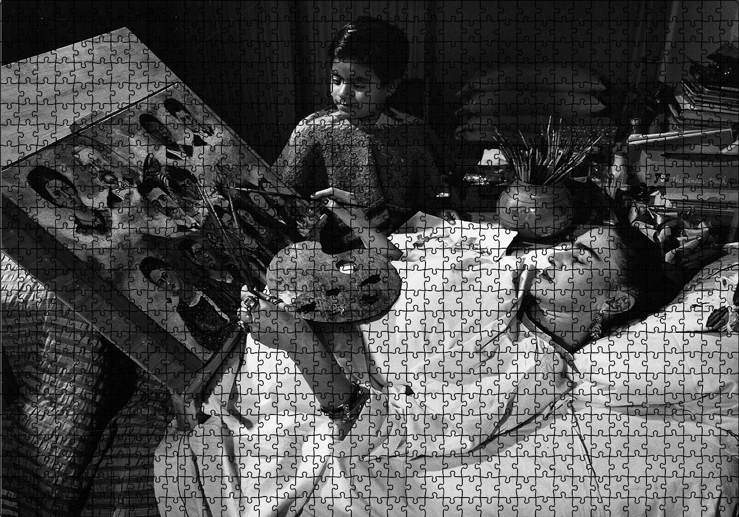 Frida Kahlo Yatakta Resim Puzzle Yapboz MDF Ahşap 1000 Parça 49 cm X 68 cm