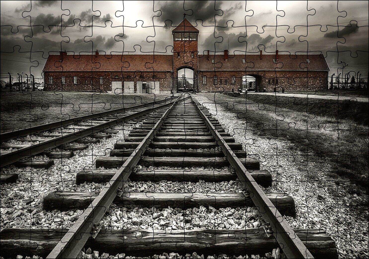 Tren Rayları ve Tarihi Bina Puzzle Yapboz MDF Ahşap