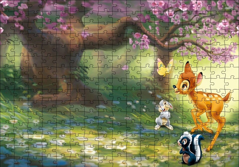 Bambi ve Arkadaşları Ormanda Puzzle Yapboz MDF Ahşap 255 Parça 34 cm X 49 cm