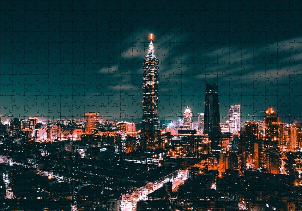 Tayvan Taipei Gece Şehir Manzarası Puzzle Yapboz MDF Ahşap 500 Parça 49 cm X 68 cm