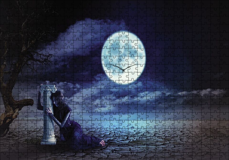 Gecede Üzgün Kadın Fantastik Puzzle Yapboz MDF Ahşap 500 Parça 49 cm X 68 cm