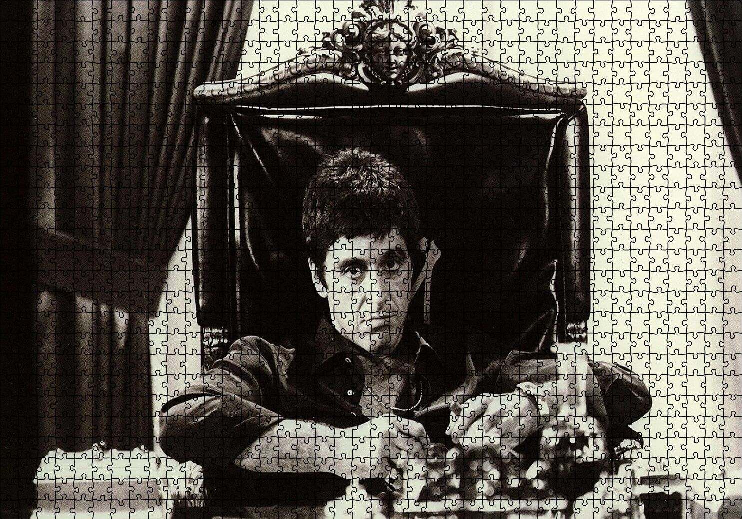 Tony Montana Siyah Beyaz Puzzle Yapboz MDF Ahşap 1000 Parça 49 cm X 68 cm