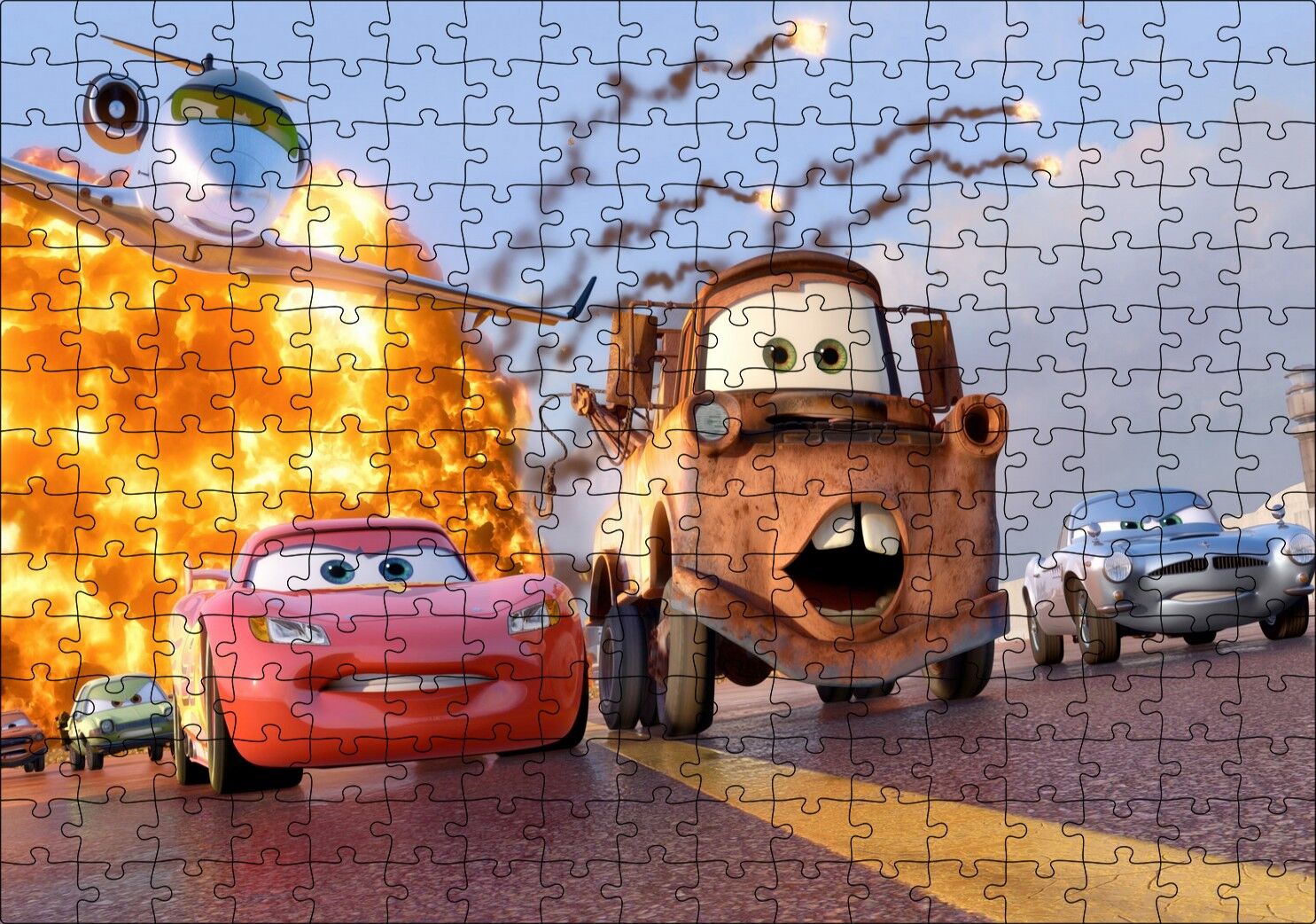 Disney Cars Şimşek McQueen ve Mater Puzzle Yapboz MDF Ahşap 255 Parça 34 cm X 49 cm