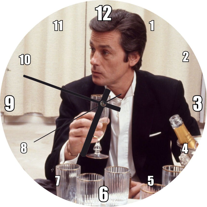 Jean Paul Belmondo ve Alain Delon Mdf Ahşap Duvar Saati 30 cm Çap