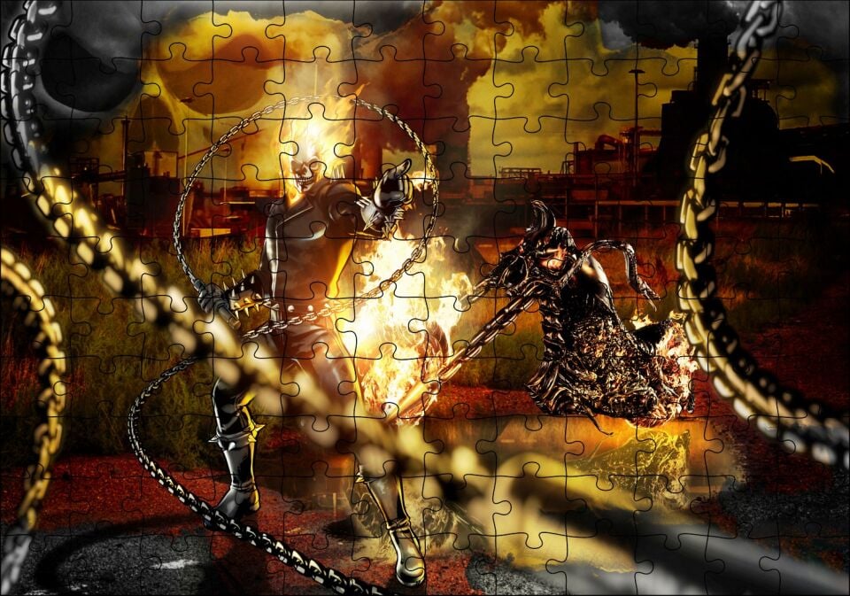 Alevler İçindeki Hayalet Sürücü ve Zinciri Puzzle Yapboz MDF Ahşap