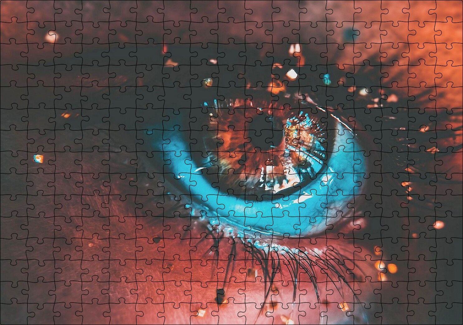 Göz ve Kirpikler Yakın Plan Puzzle Yapboz MDF Ahşap 255 Parça 34 cm X 49 cm