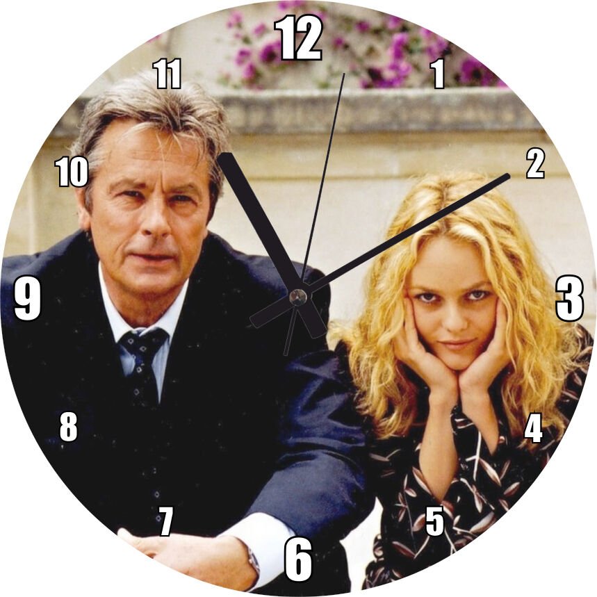 Jean Paul Belmondo Alain Delon ve Vanessa Paradis Mdf Ahşap Duvar Saati 30 cm Çap