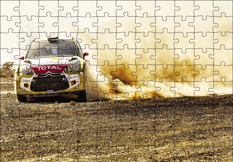 Yarış Arabası Puzzle Yapboz MDF Ahşap 120 Parça 24 cm X 34 cm