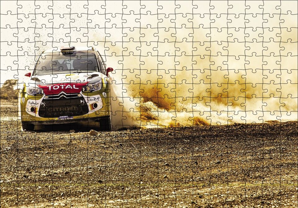 Yarış Arabası Puzzle Yapboz MDF Ahşap 255 Parça 34 cm X 49 cm