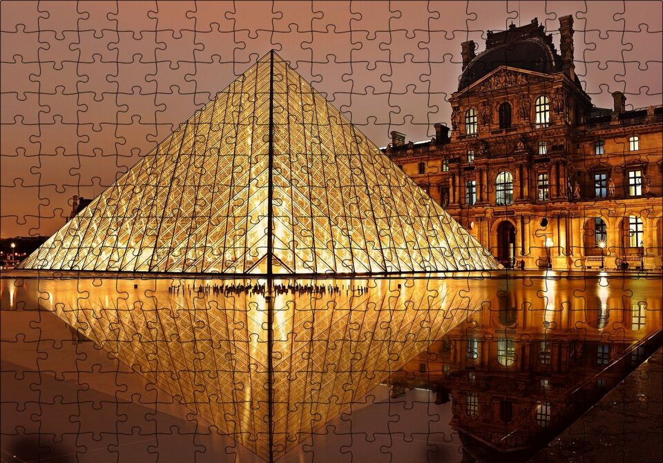 Paris Louvre Müzesi Gece Manzarası Puzzle Yapboz MDF Ahşap 255 Parça 34 cm X 49 cm