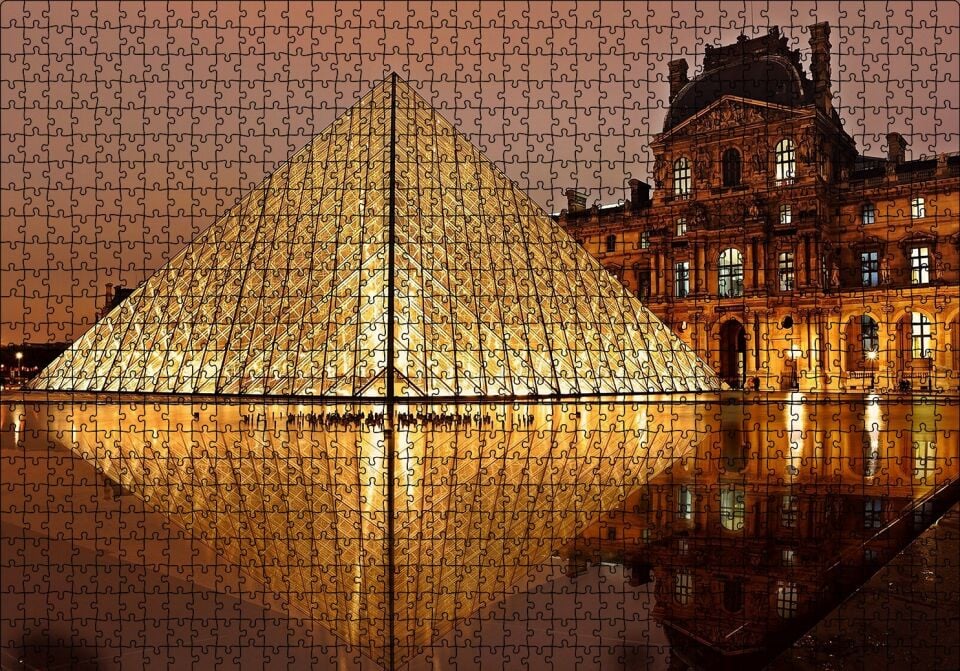 Paris Louvre Müzesi Gece Manzarası Puzzle Yapboz MDF Ahşap 1000 Parça 49 cm X 68 cm