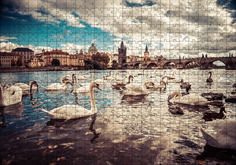 Prag Charles Köprüsü ve Kuğular Puzzle Yapboz MDF Ahşap 500 Parça 49 cm X 68 cm