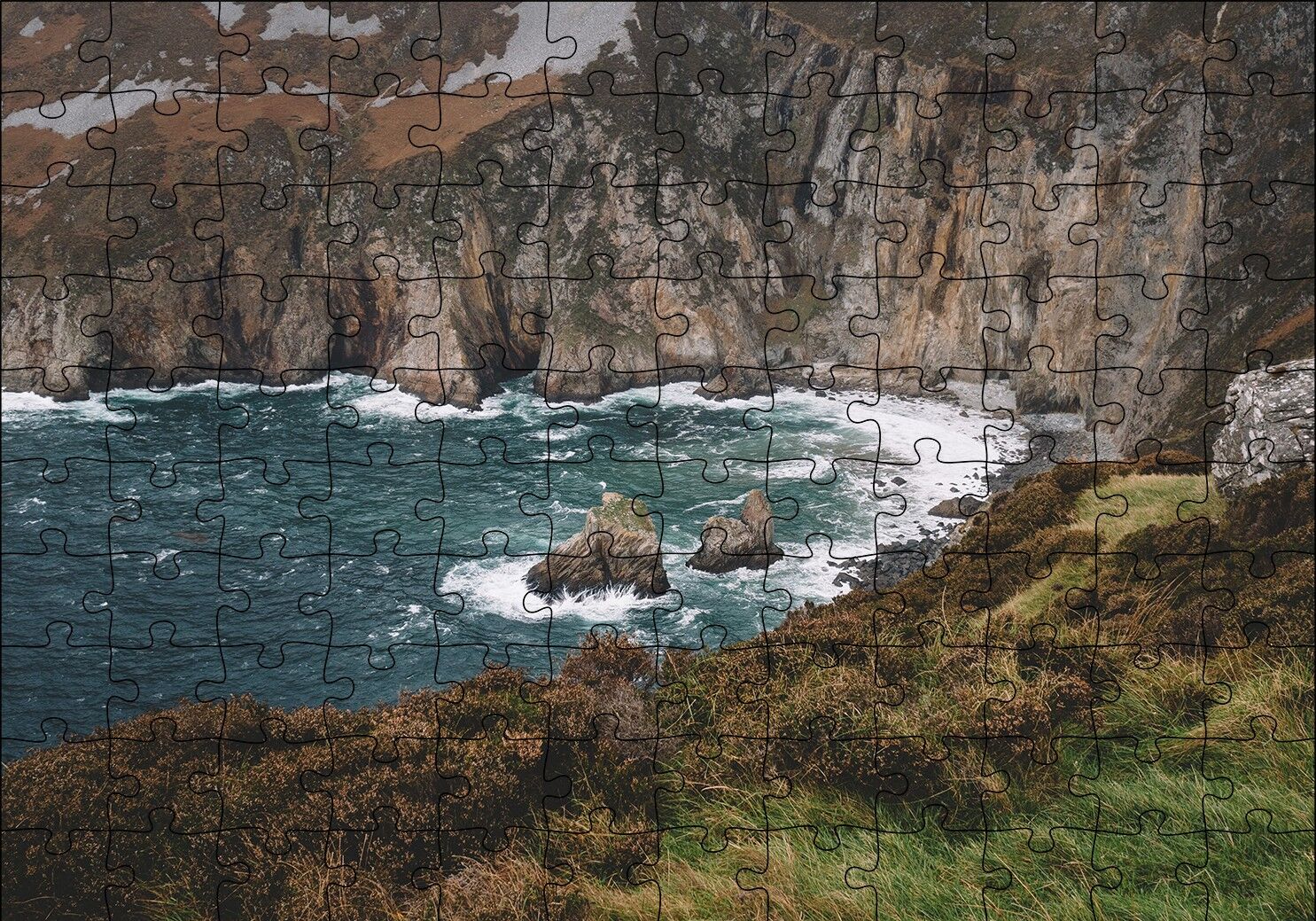 Hırçın Deniz ve Koyun Sonunda Kayalıklar Puzzle Yapboz MDF Ahşap