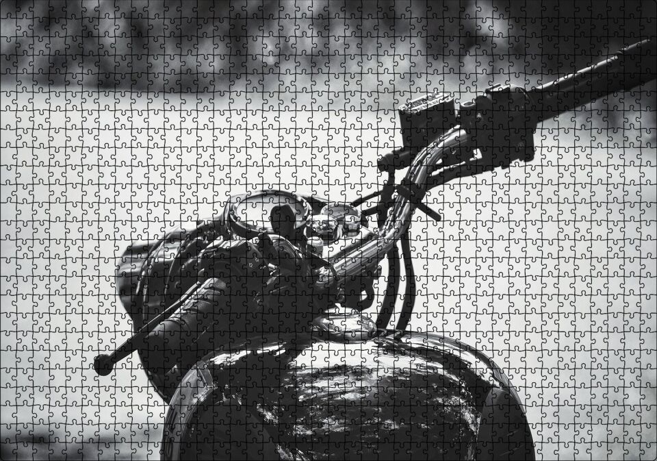 Royal Enfield Motorsiklet Depo ve Gidon Siyah Beyaz Puzzle Yapboz MDF Ahşap 1000 Parça 49 cm X 68 cm