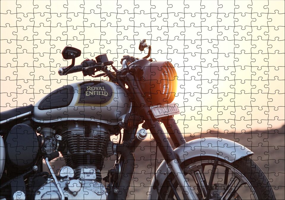 Royal Enfield Siyah Gri Motorsiklet Puzzle Yapboz MDF Ahşap 255 Parça 34 cm X 49 cm