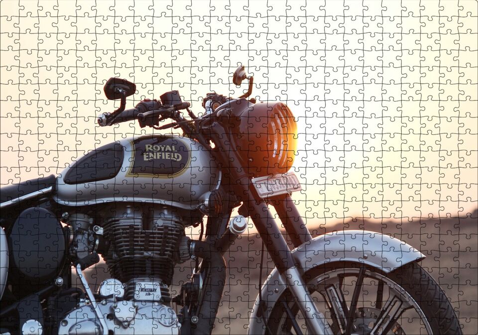 Royal Enfield Siyah Gri Motorsiklet Puzzle Yapboz MDF Ahşap 500 Parça 49 cm X 68 cm