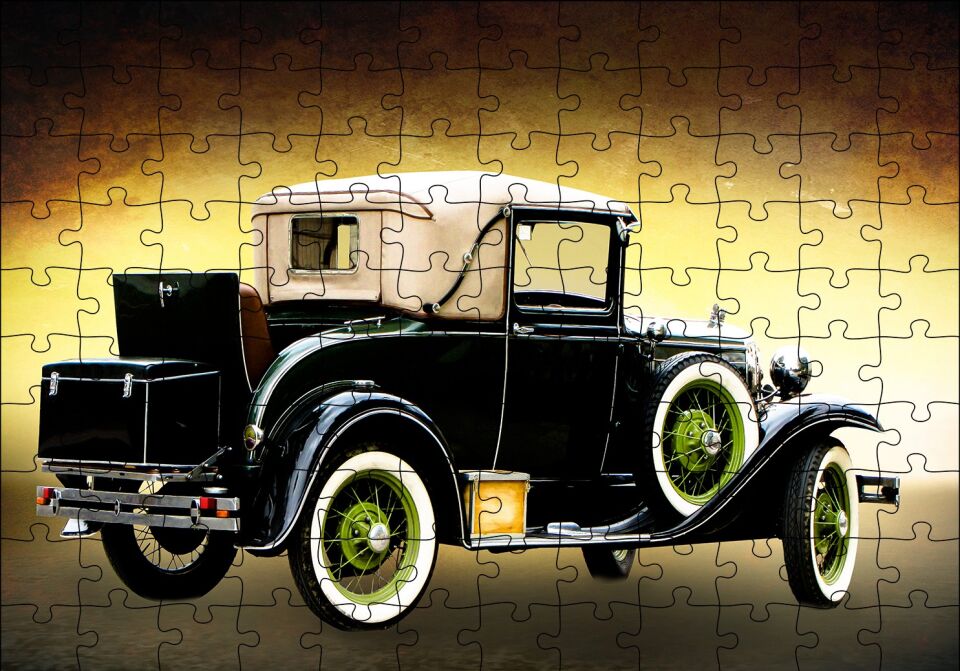 Siyah Antika Araba Puzzle Yapboz MDF Ahşap 120 Parça 24 cm X 34 cm