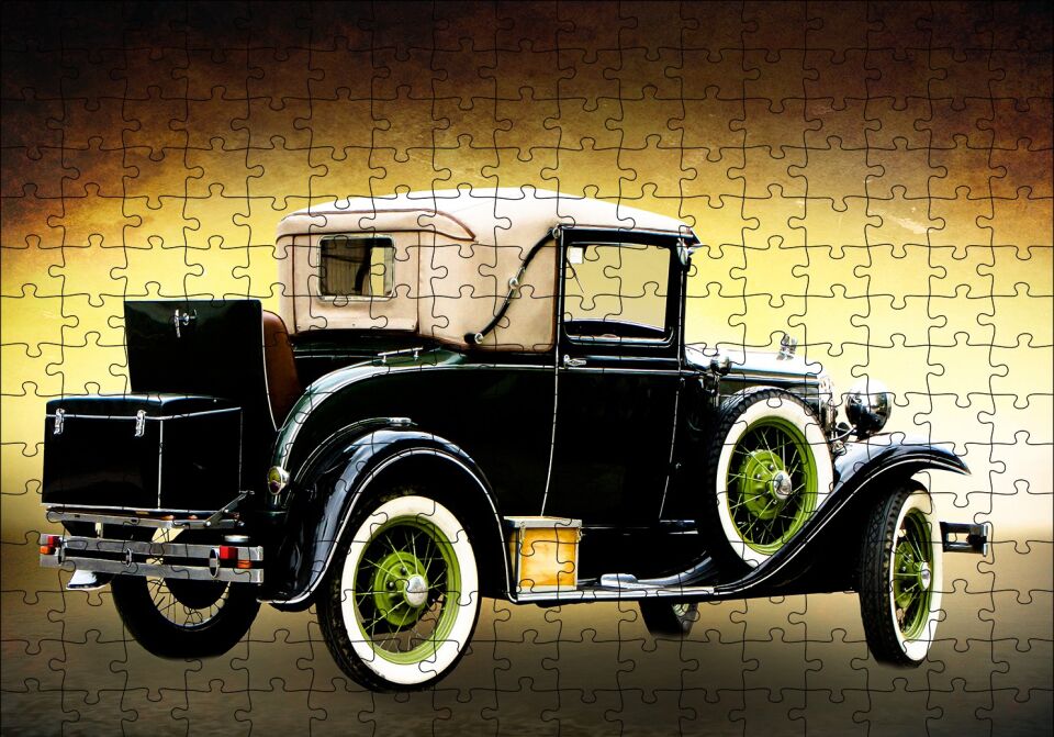 Siyah Antika Araba Puzzle Yapboz MDF Ahşap 255 Parça 34 cm X 49 cm