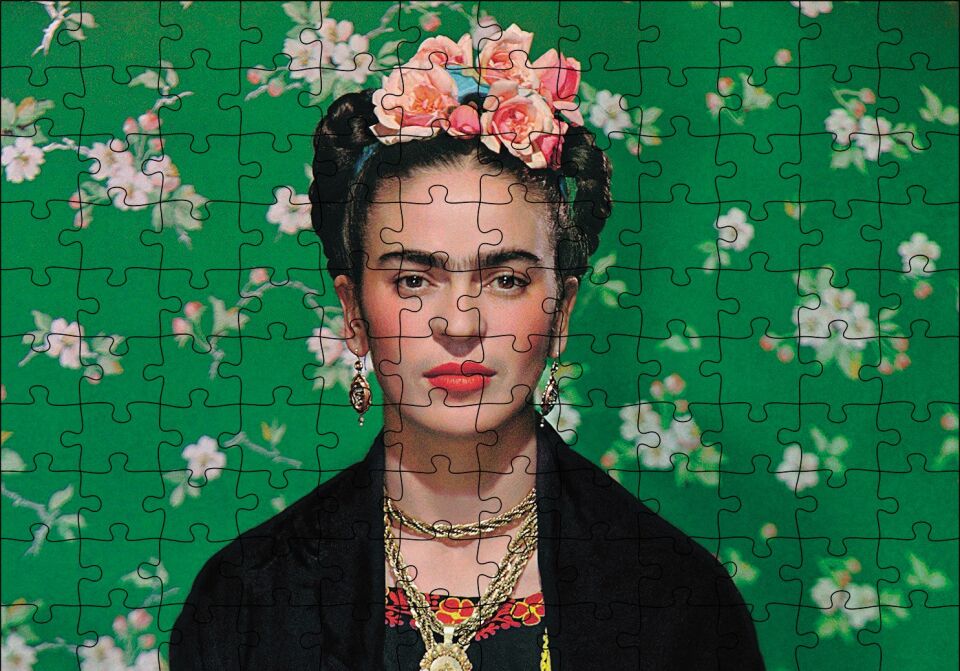 Frida Kahlo Yeşil Zeminde Puzzle Yapboz MDF Ahşap